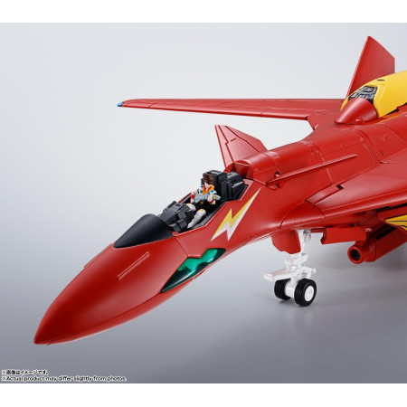 Macross VF-19 Kai Fire Valkyrie Japan Figure