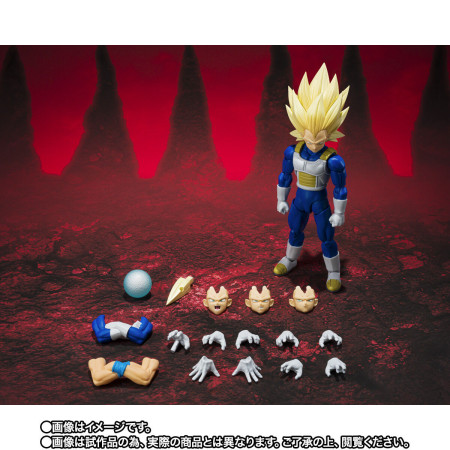 S.H.Figuarts Super Saiyan 3 VEGETA -DAIMA- Japan Figure