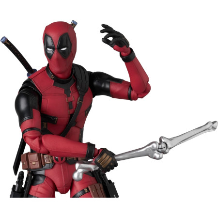 MAFEX 284 DEADPOOL Deadpool & Wolverine Version Japan Figure